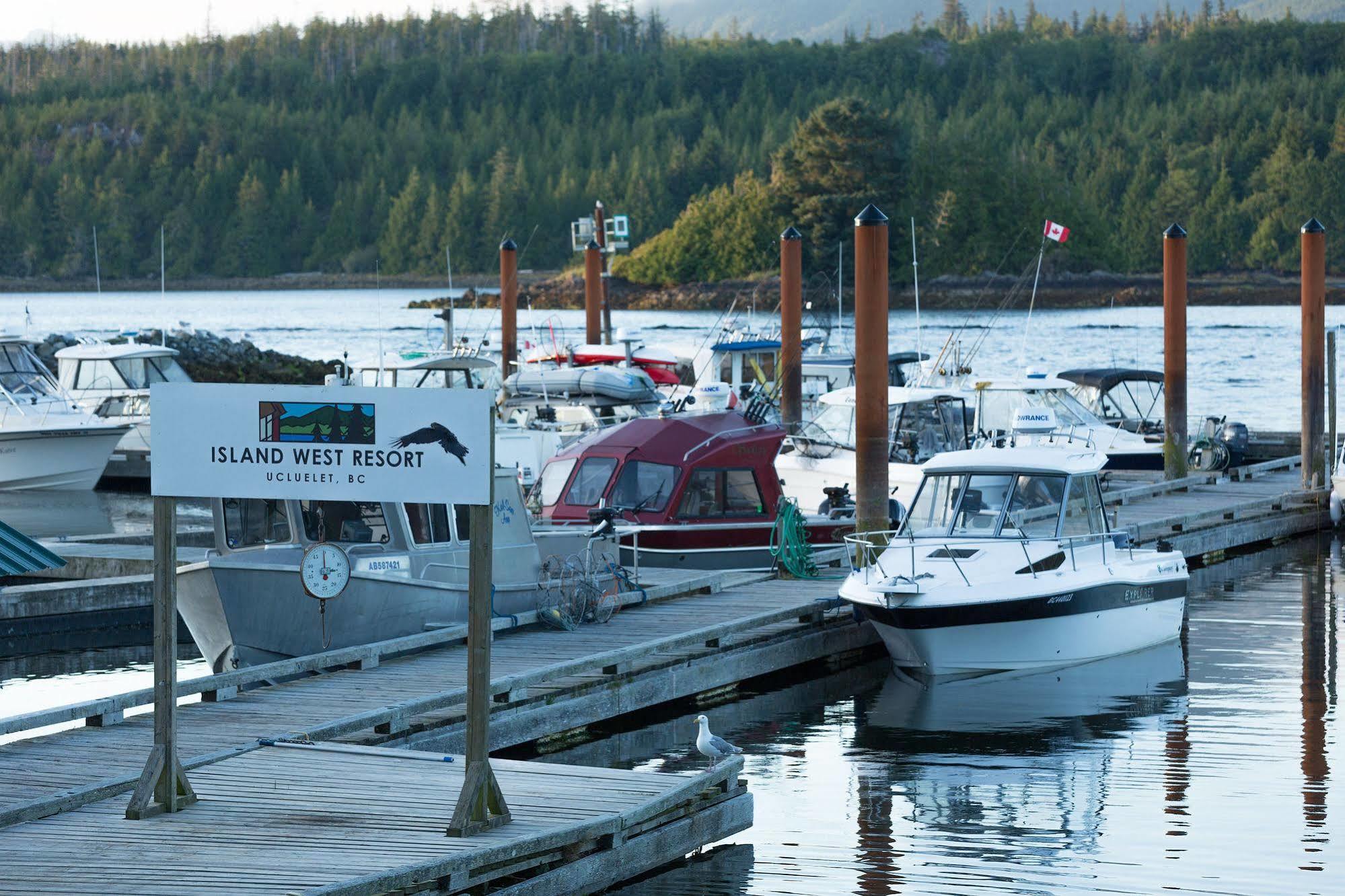 Island West Resort Ucluelet Kültér fotó